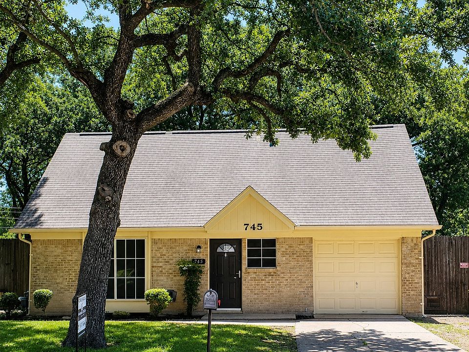 1st image of 745 W Cedar St