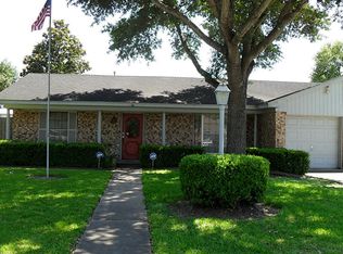 2233 Ripple Creek Dr, Rosenberg, TX 77471