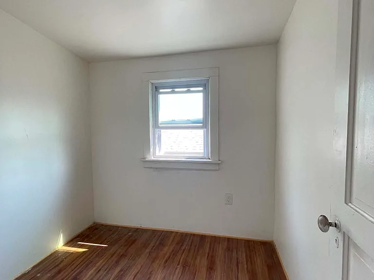 128 Davey St #2 — Photo 6