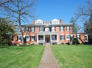 1403 N Augusta St APT 5, Staunton, VA 24401