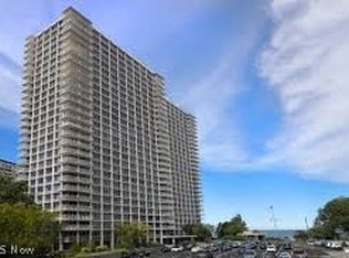 12700 Lake Ave, Lakewood, OH 44107