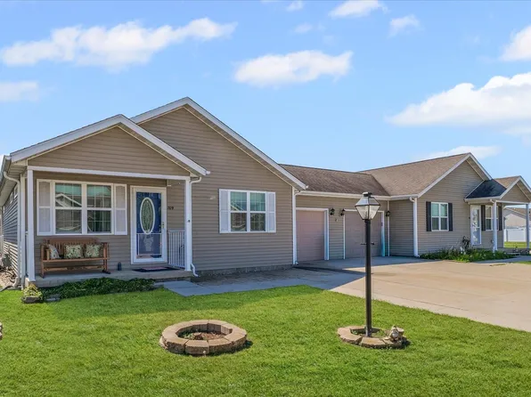 209 Augusta Ct, Fisher, IL 61843