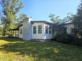 201 Dundee Lake Rd, Griffin, GA 30223