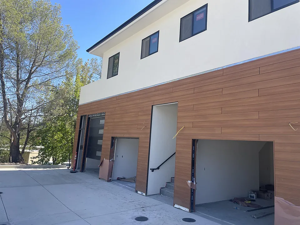 3710 El Camino Real #3-2