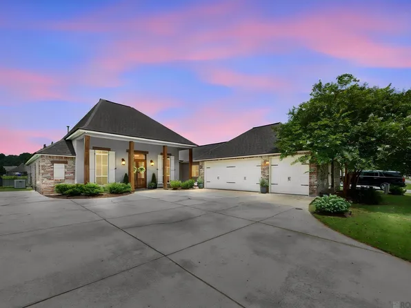 4850 Alice Louise Dr, Greenwell Springs, LA 70739