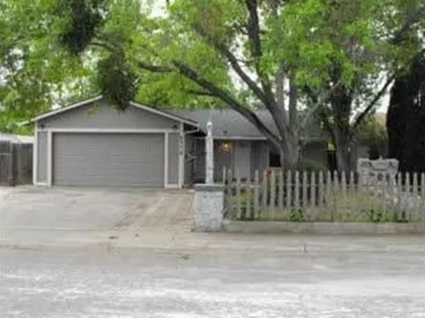 9370 Henley Way, Sacramento, CA 95826