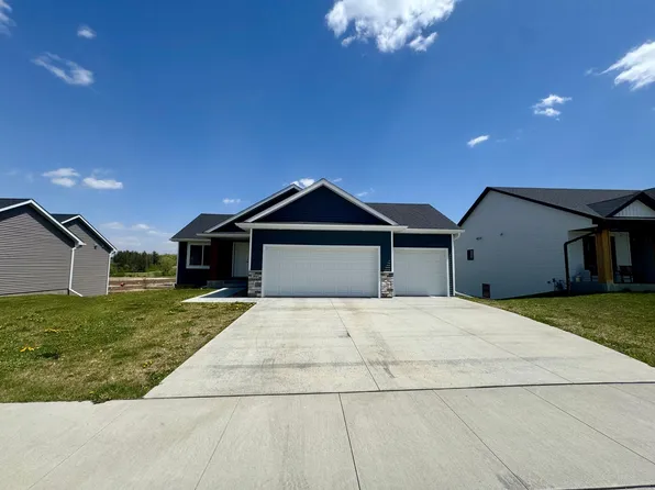 168 Stonelake Dr SE, Rochester, MN 55904