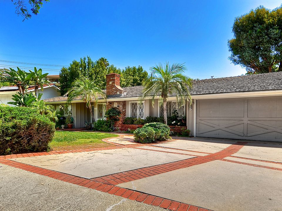 1st image of 1236 Sheppard Dr