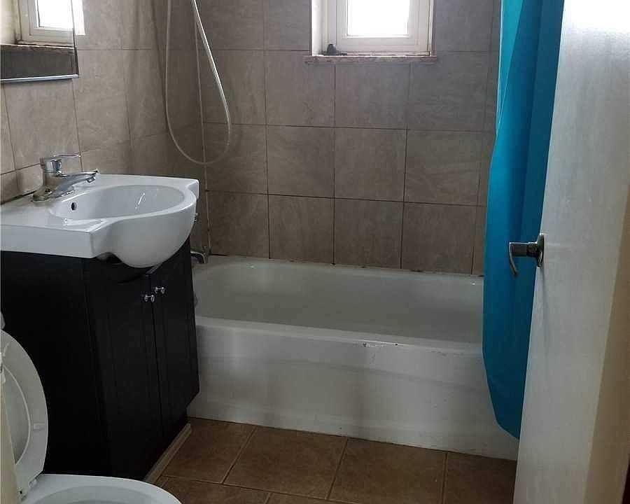 2nd image of 6983 Justine Dr
