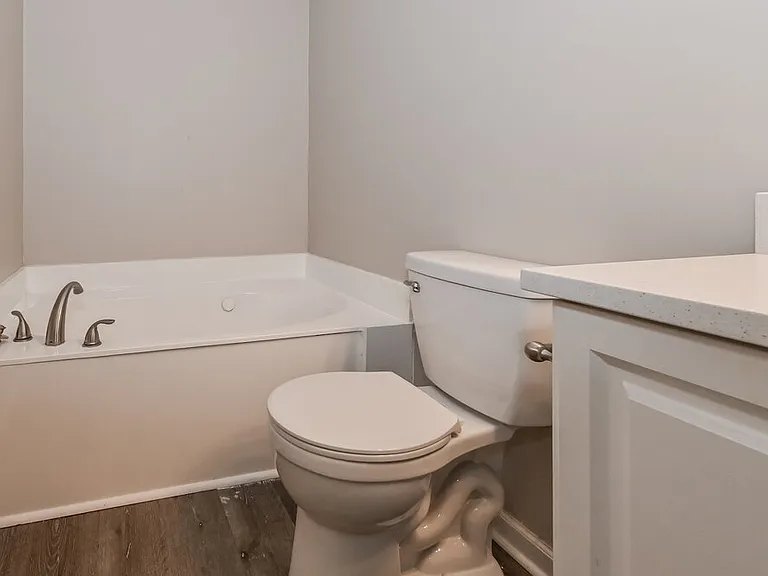 13183 Sandbourne S — Photo 12