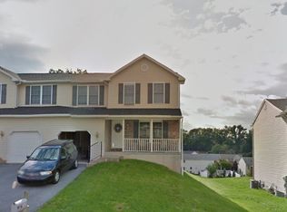 382 Oneida Dr, Reading, PA 19608