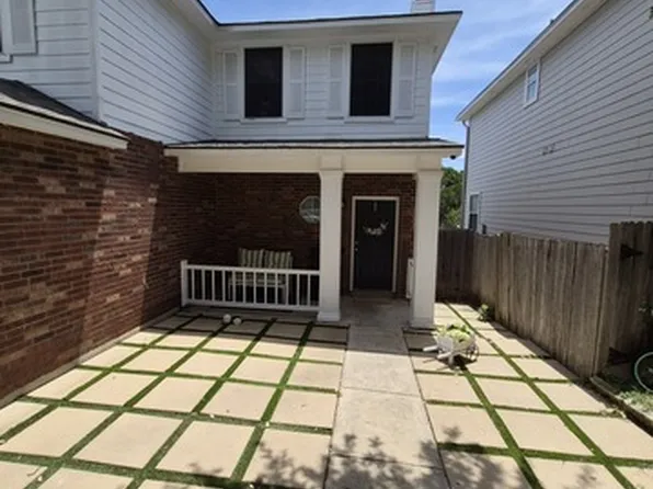 22002 Goldcrest Run, San Antonio, TX 78260