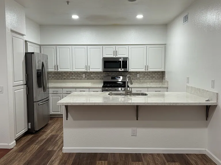 12364 Carmel Country Rd #C201 — Photo 38