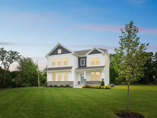 12 Henry Rd, Marmora, NJ 08223