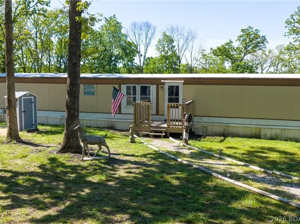 16914 Twisted Tree, Barnett, MO 65011