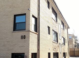 110 Concord Dr APT 2S, Melrose Park, IL
