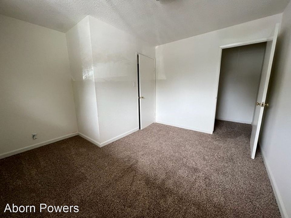 1st image of 2807 & 2813 Manor Dr #2813-14