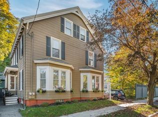 129 State St #A, Newburyport, MA 01950