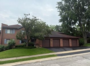 5355 Newport Dr #4-6C, Lisle, IL
