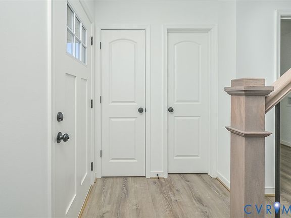 3rd image of 11101 Pennway Dr