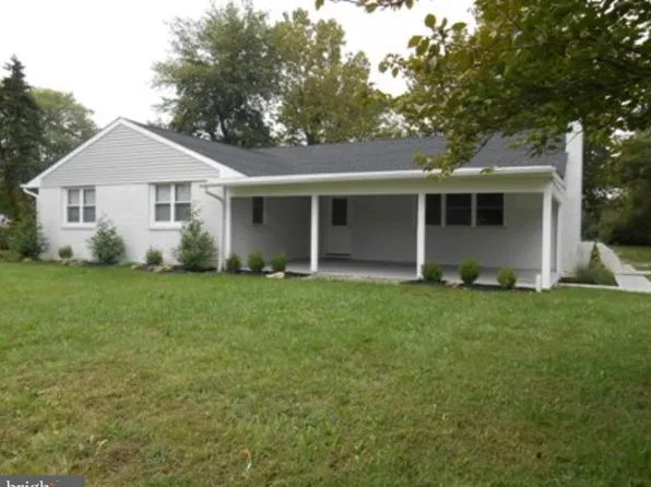 1161 Little Gloucester Rd, Blackwood, NJ 08012