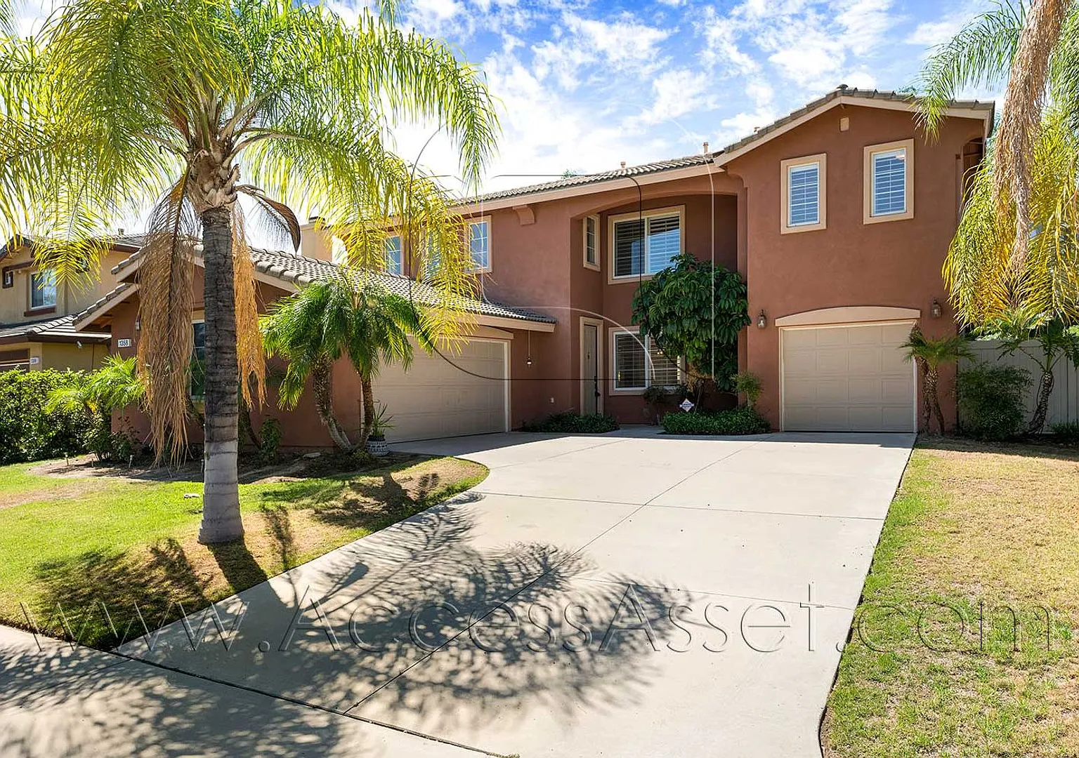 Beautiful 5 Bed, 3 Bath Home in South Corona — Photo 1