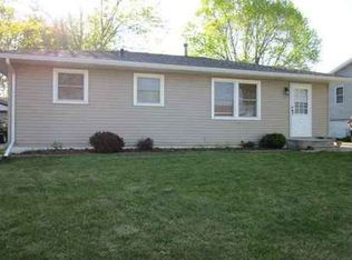 1224 Edgewood Dr, Waterloo, IA 50701