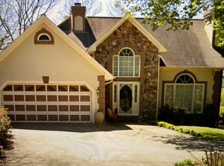 1728 Henry Rd, Anniston, AL 36207