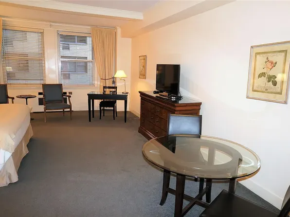 111 East 56th Street image 1 of 7