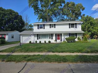 2304 Brett Dr, Champaign, IL 61821