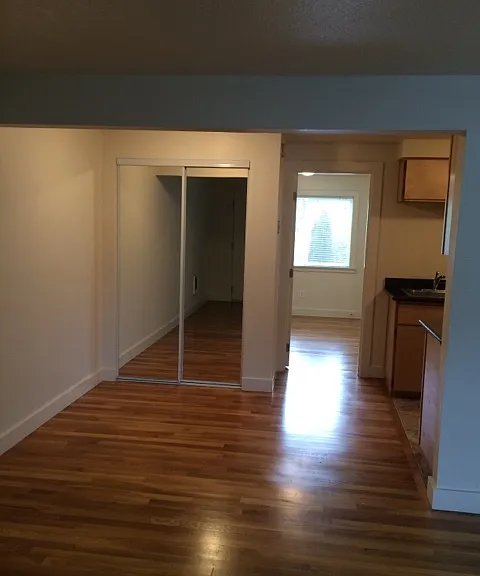 2801 N Ainsworth St #9 — Photo 11