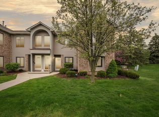 42505 Lilley Pointe Dr, Canton, MI