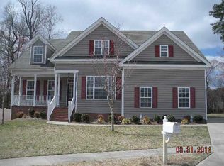 5040 Marta Ln, Chesapeake, VA 23321