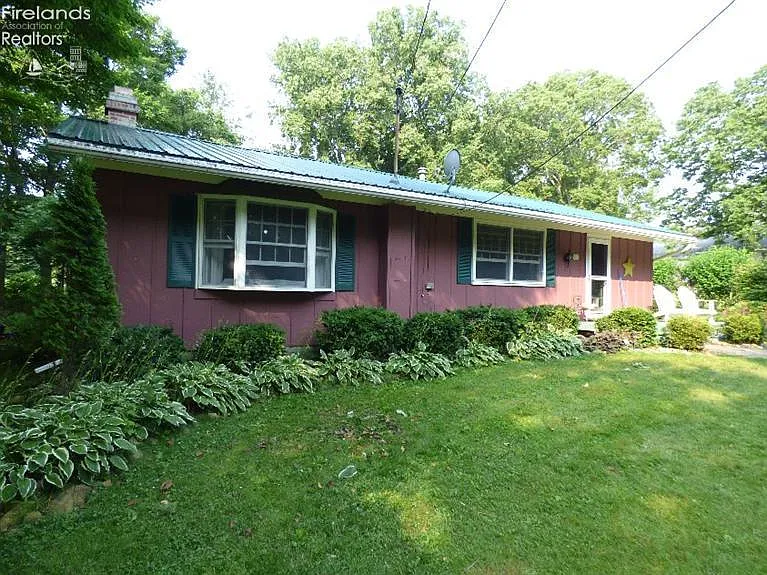 40 Airline Rd photo 1