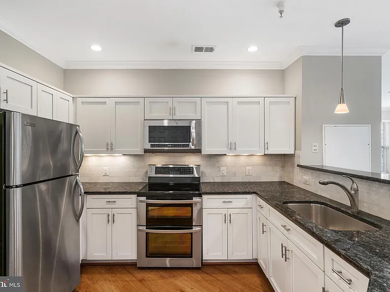 3021 Nicosh Cir #1309 — Photo 11
