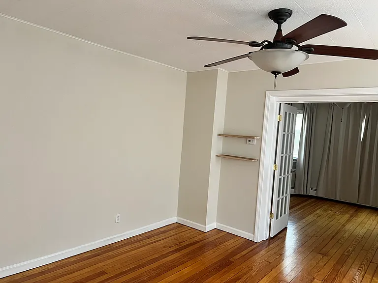 25 Locke St #2 — Photo 19