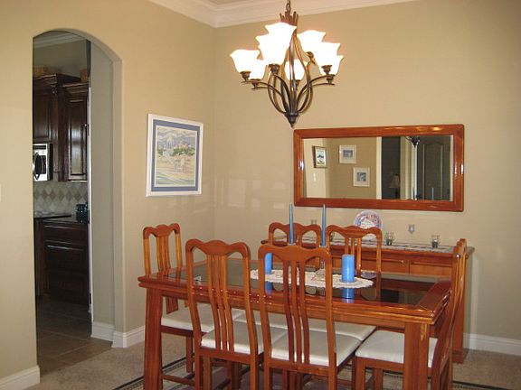 Formal Dining Rm