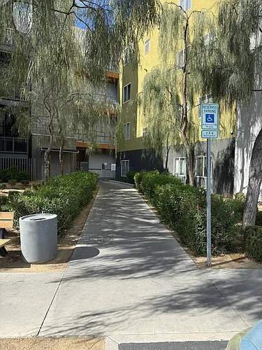College Villas Photo 1