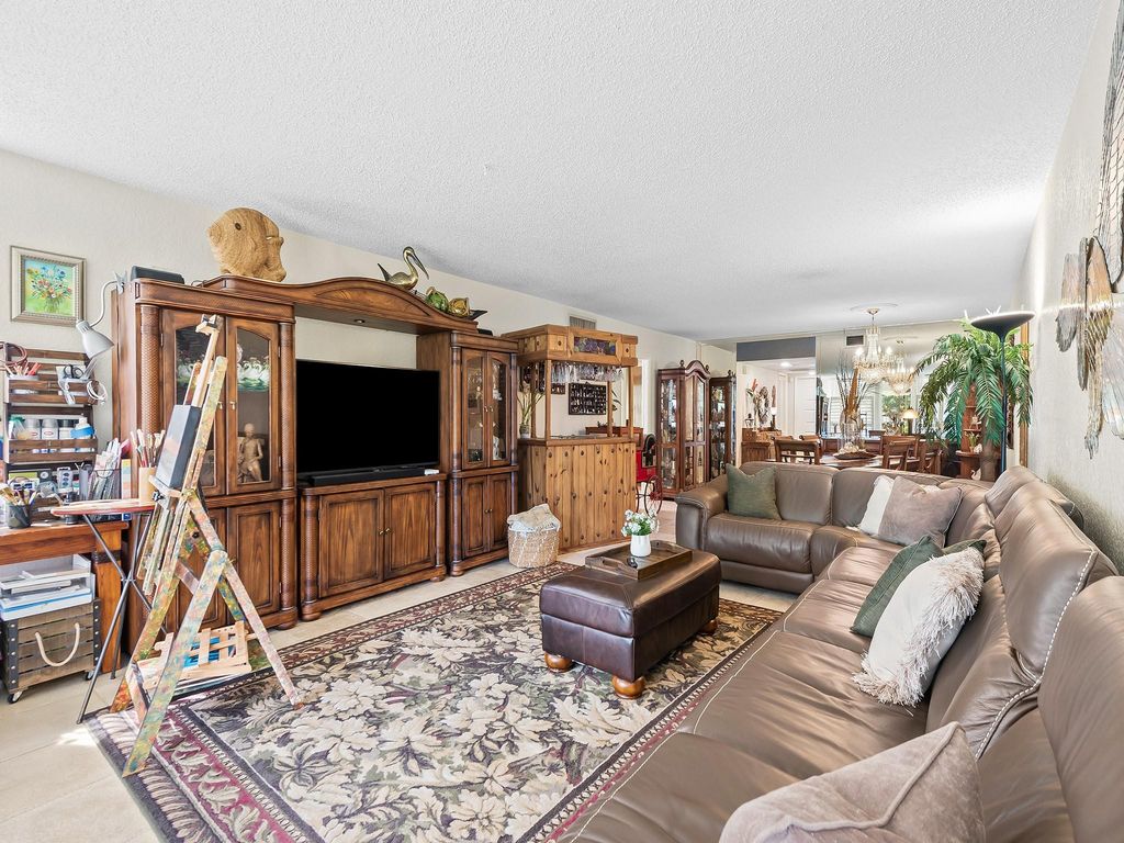 4221 W Palm Aire Drive #102, photo 7