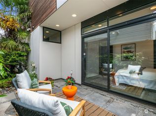 821 S Cloverdale St UNIT C, Seattle, WA 98108