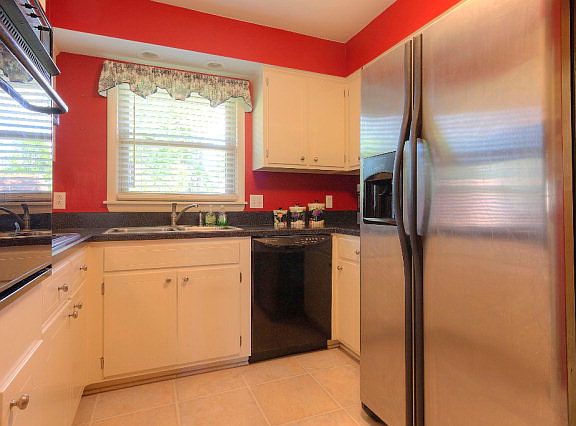 4th image of 3852 Bowlds Ct