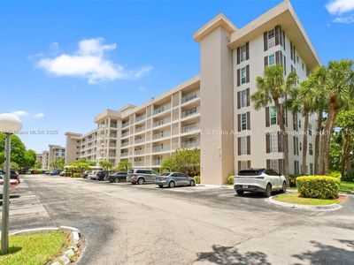 2851 S Palm Aire Dr APT 205, Pompano Beach, FL, 33069