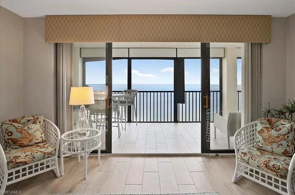 2 bed, 2.0 bath, 1489 sqft, $15,300 — Photo 4