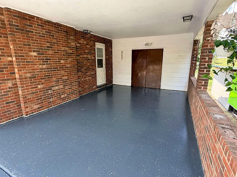 5950 Rawley Pike — Photo 3