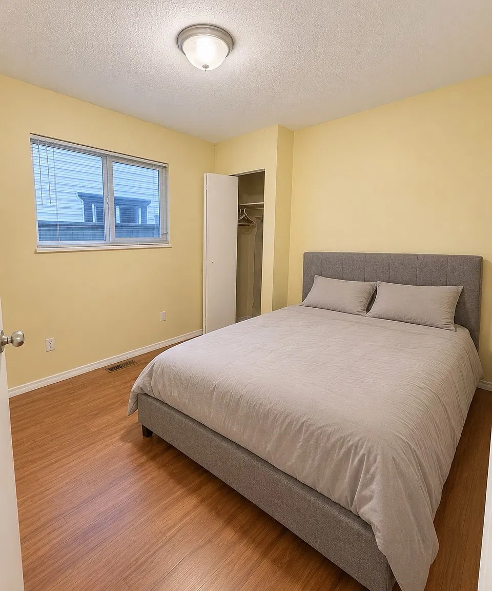 3 bed, 1100 sqft, $2,950 — Photo 4
