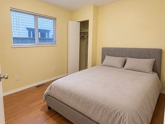 4th image of 12030 206b St