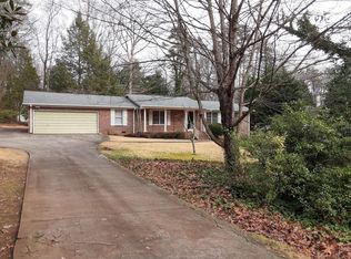 2550 State Park Rd, Greenville, SC 29609