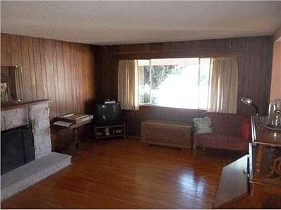 4th image of 1372 Finch Ave
