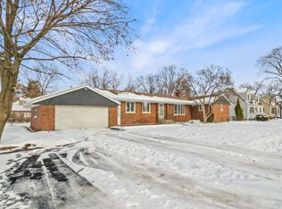 5428 W 91st St, Oak Lawn, IL 60453