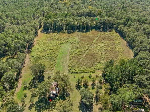 512 Old Silvers Rd, Vinegar Bend, AL 36584